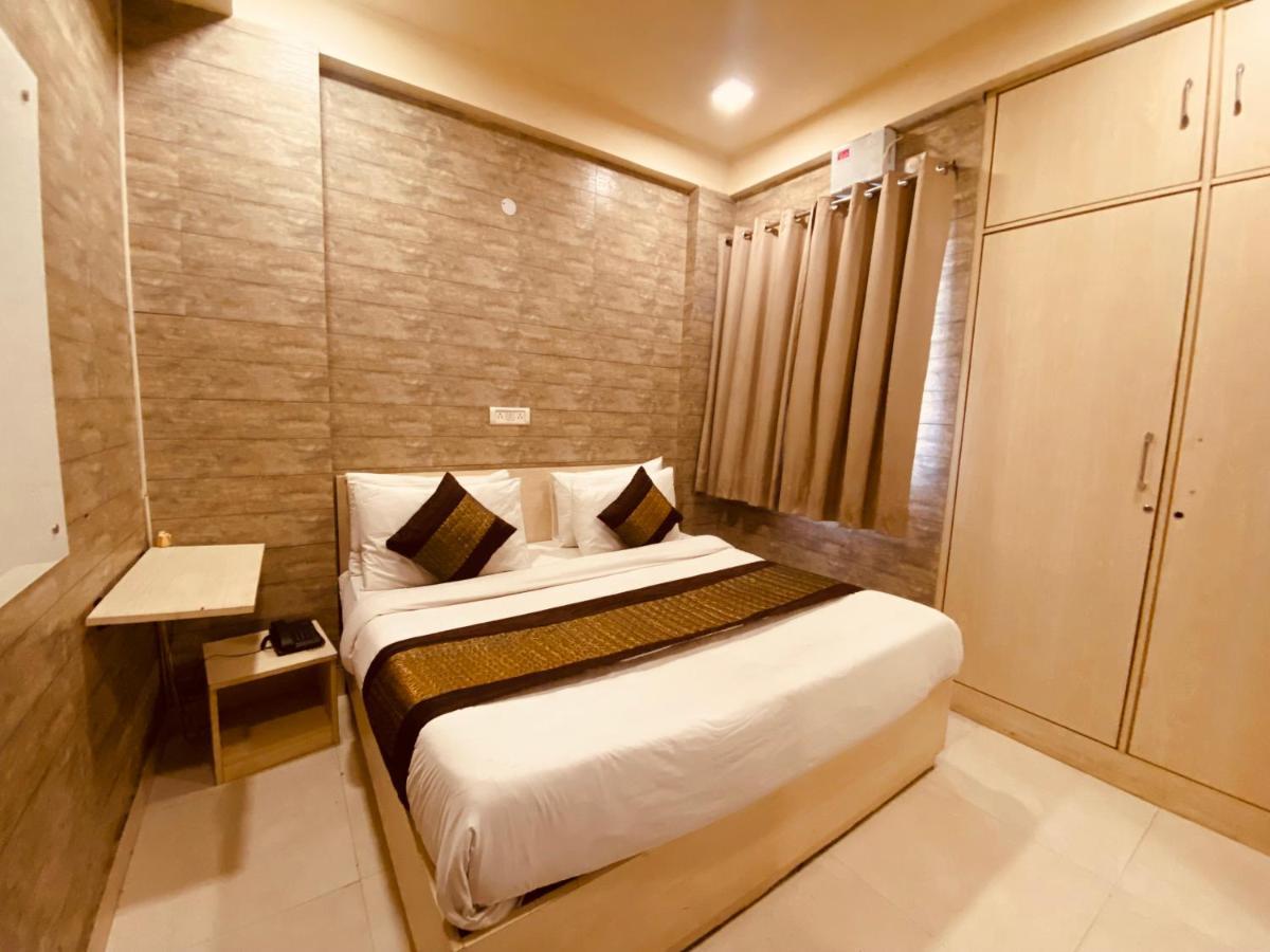 Hotel Red Chilly New Delhi Eksteriør bilde