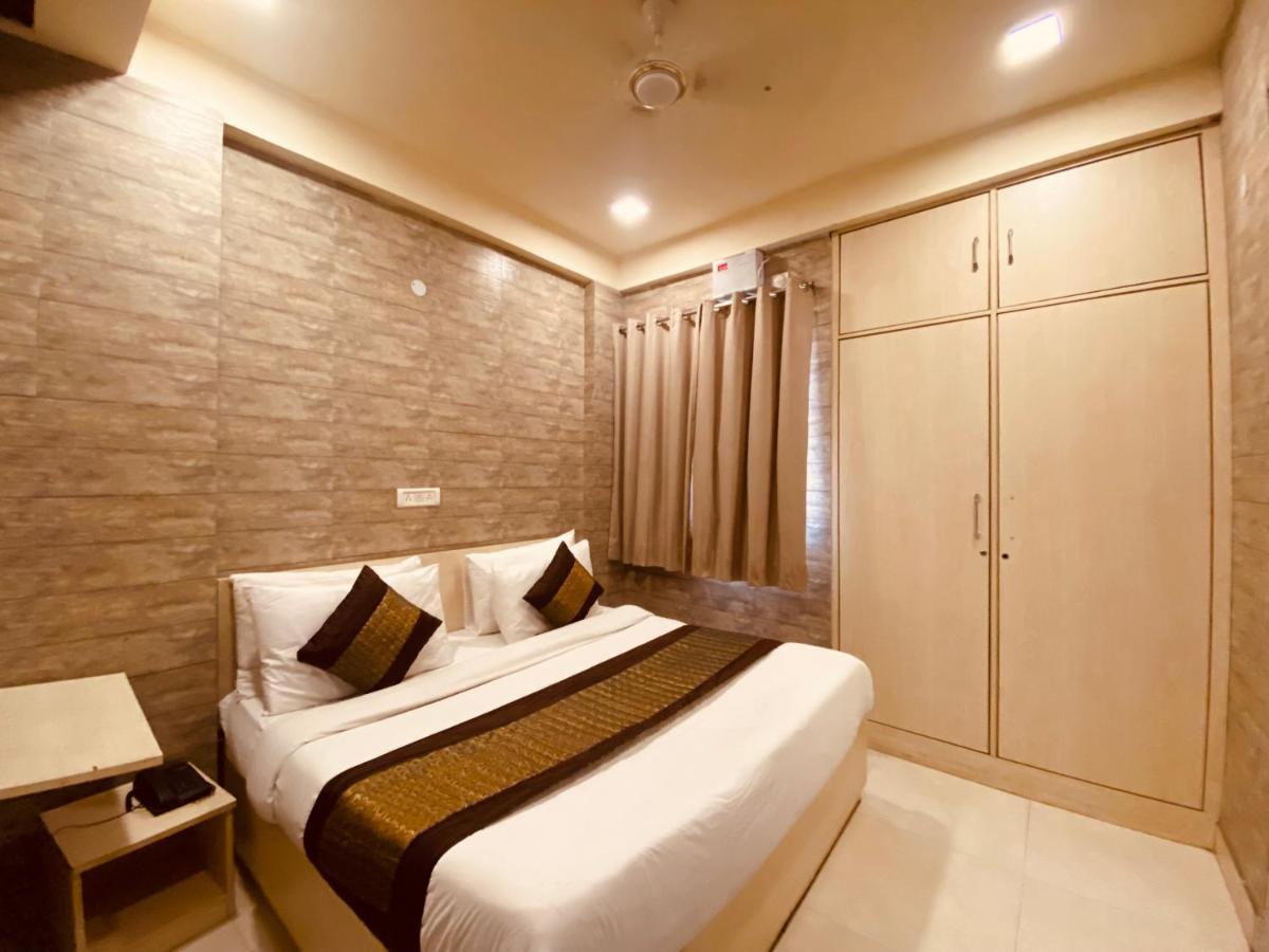 Hotel Red Chilly New Delhi Eksteriør bilde