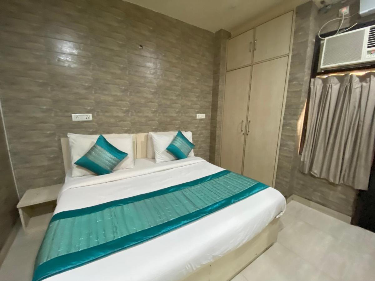 Hotel Red Chilly New Delhi Eksteriør bilde