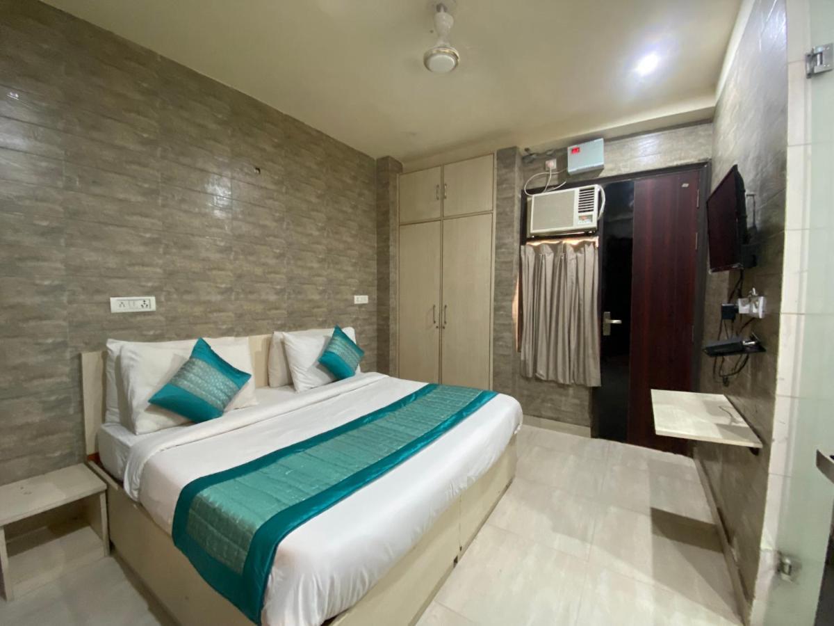 Hotel Red Chilly New Delhi Eksteriør bilde